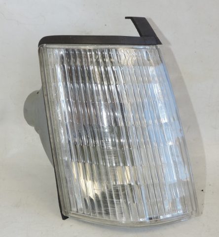 Clignotant feu avant droit SIGNALVISION 10770 avec platine