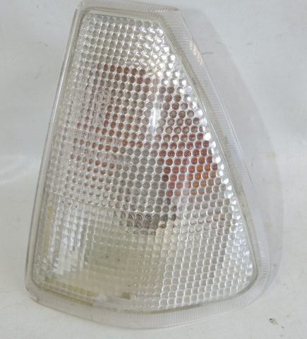 Clignotant feu avant gauche CIBIE 6076N avec platine