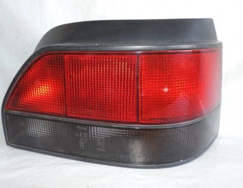 Feu arrière droit RENAULT Clio 1 Phase 1 - 085601