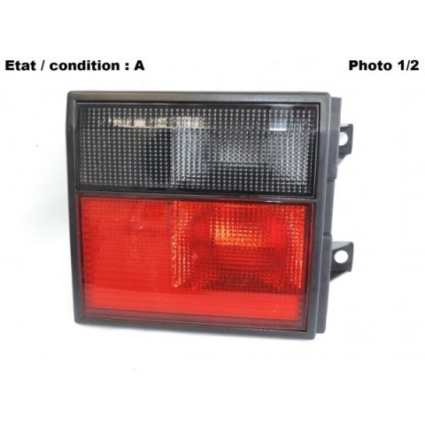 Feu arrière gauche de coffre SIGNALVISION 21400