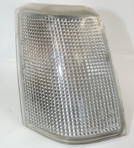 Feu clignotant avant droit CIBIE 6076S avec platine