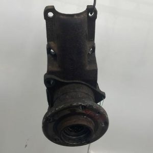 Fusée d'essieu Gauche generique CC25G