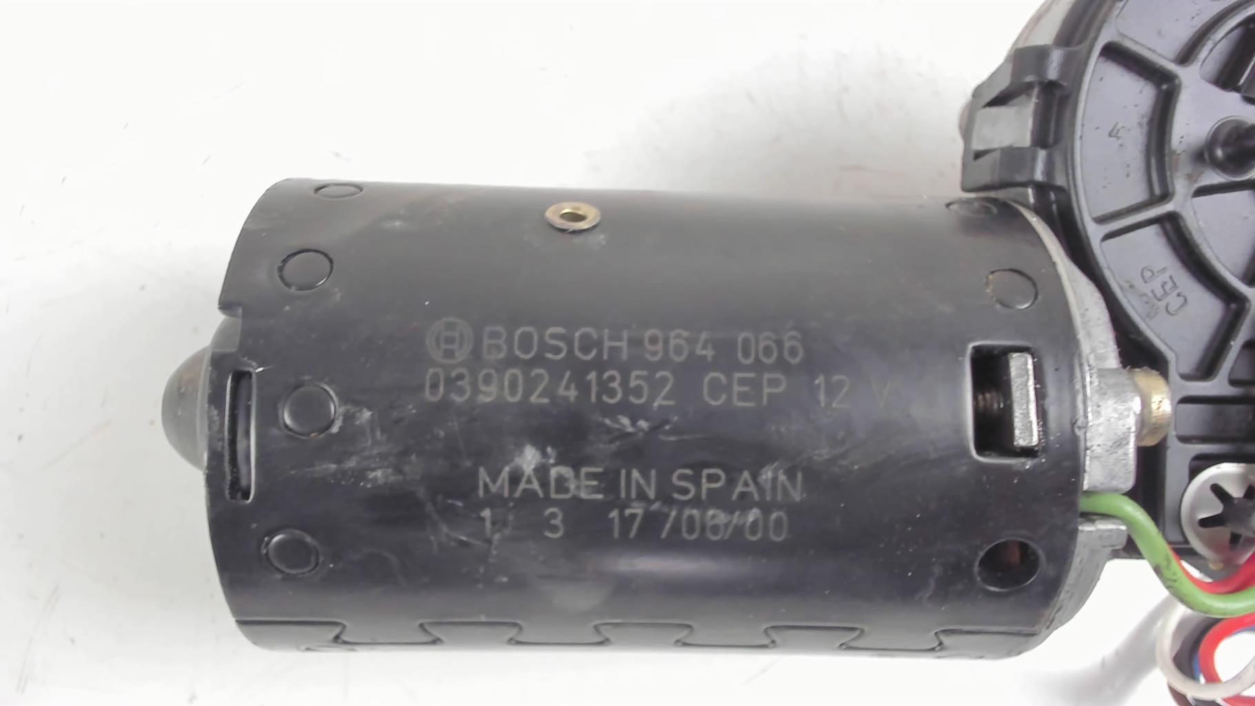 Moteur essuie-glace Bosch 0390241352