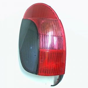 Feu arrière gauche Peugeot 306 Break d’occasion – YORKA 5124G
