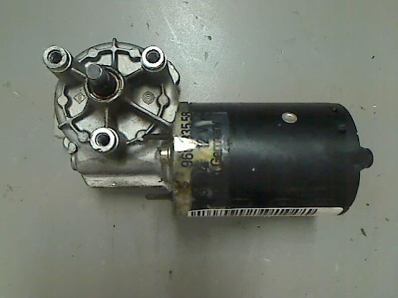 Moteur essuie-glace Bosch 9601335580