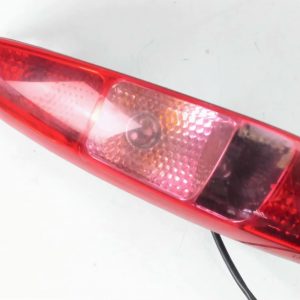 Feu arrière gauche avec platine Peugeot 807 MPV d'occasion – Magnetti marelli 6350Y4