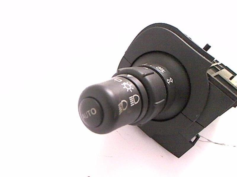 Commutateur de colonne de direction Renault Grand Scénic II Renault Scénic II d'occasion – Valeo 7701060396 – Image 2