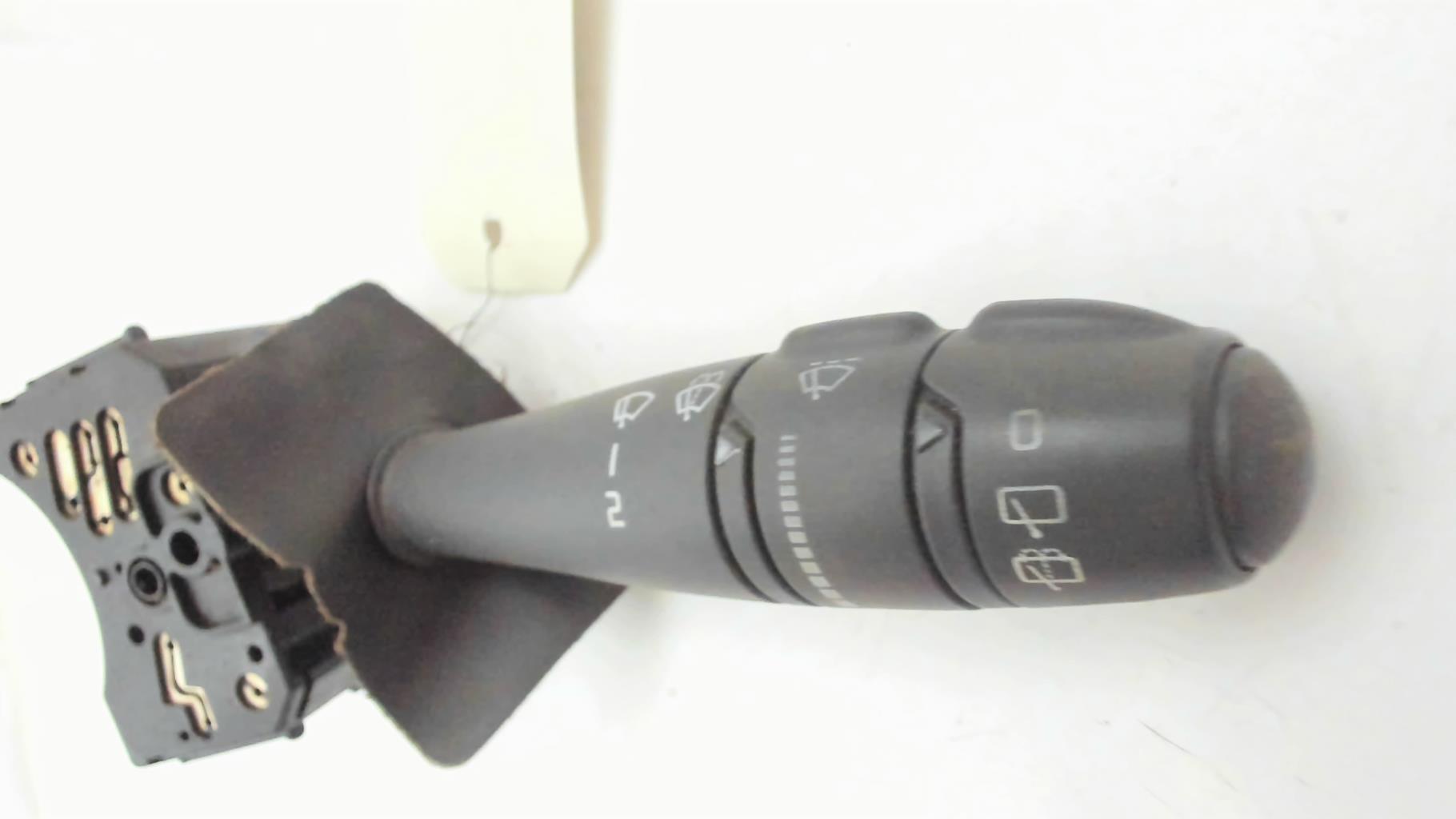 Commodo essuie glace Renault Laguna I d'occasion – Valeo 251566
