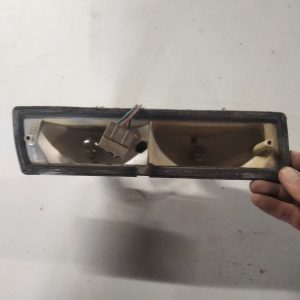 Platine feu clignotant veilleuse droit Peugeot 304 d'occasion – FRANKANI 520D