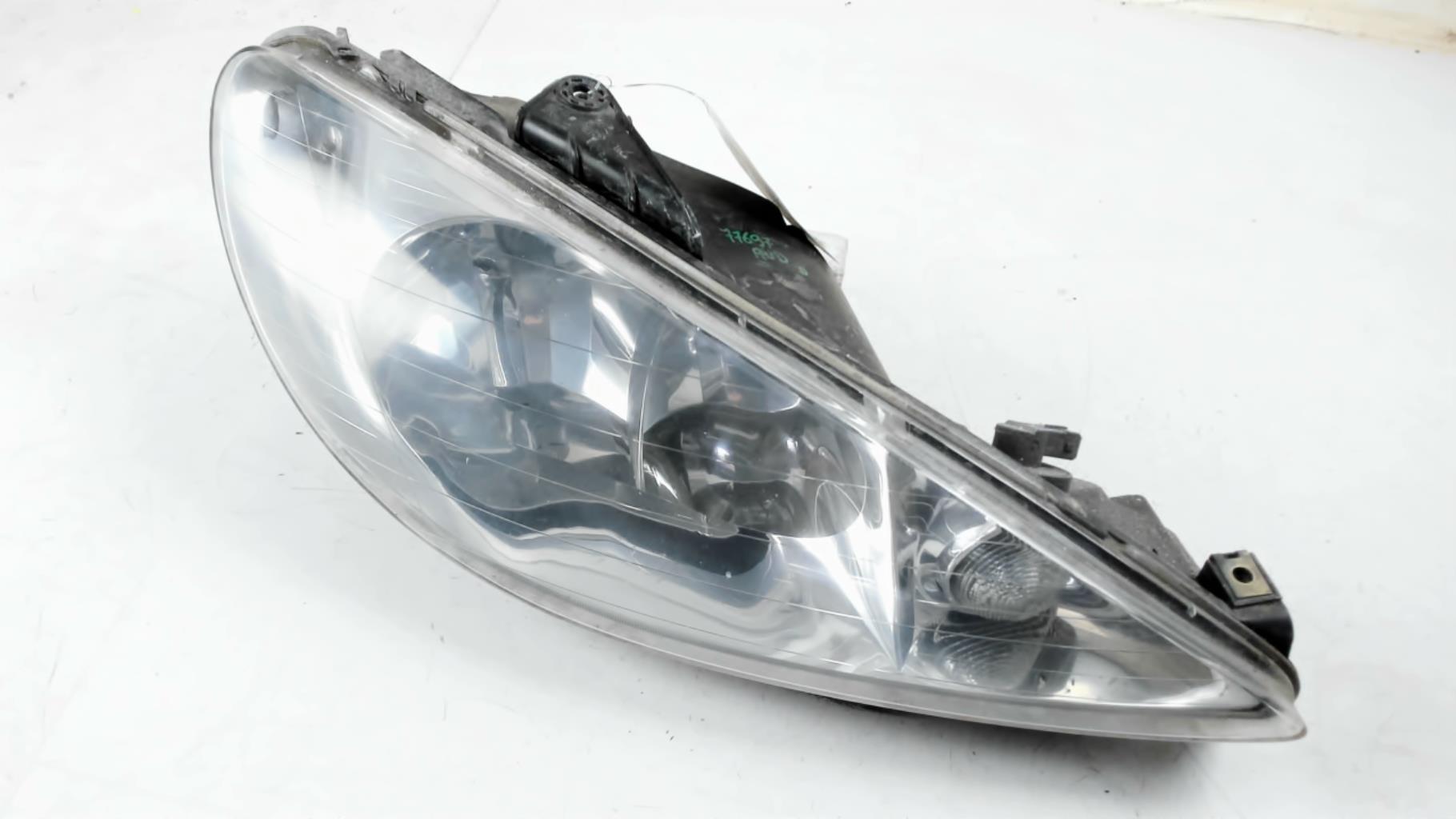 Phare avant droit avec platine peugeot 206 peugeot 206 cc peugeot 206 sw et autres doccasion valeo 6205s9
