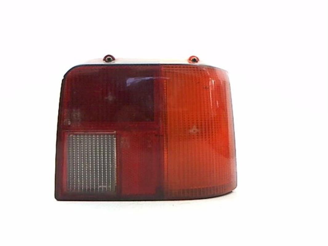 Feu arrière Droit Peugeot 205 I Citroen Tangara Peugeot 205 II d'occasion – Gemo 1918D