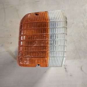 Clignotant droit avec platine Peugeot 305 d'occasion – Frankani 1201143
